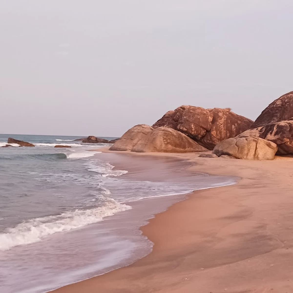 Panama Gale - Image 1