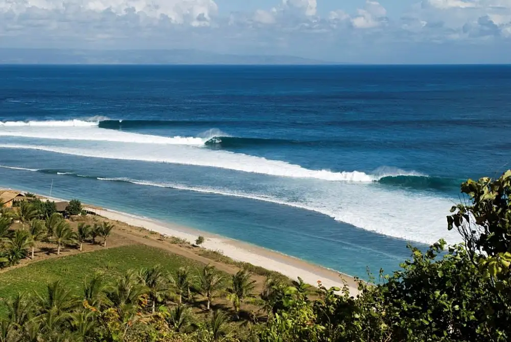 Sumbawa Guide 2025